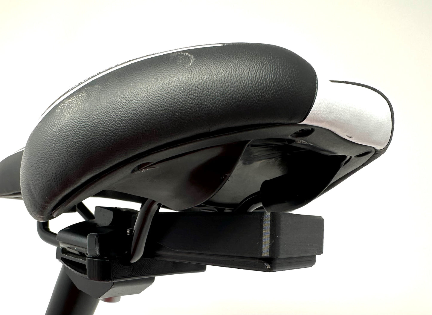 Tile Pro Water Resistant Under-Saddle Secure Mount