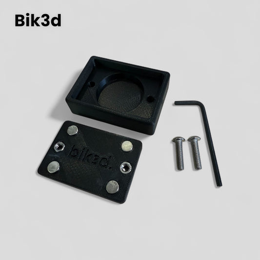 Chipolo Water-Resistant Magnetic Holder